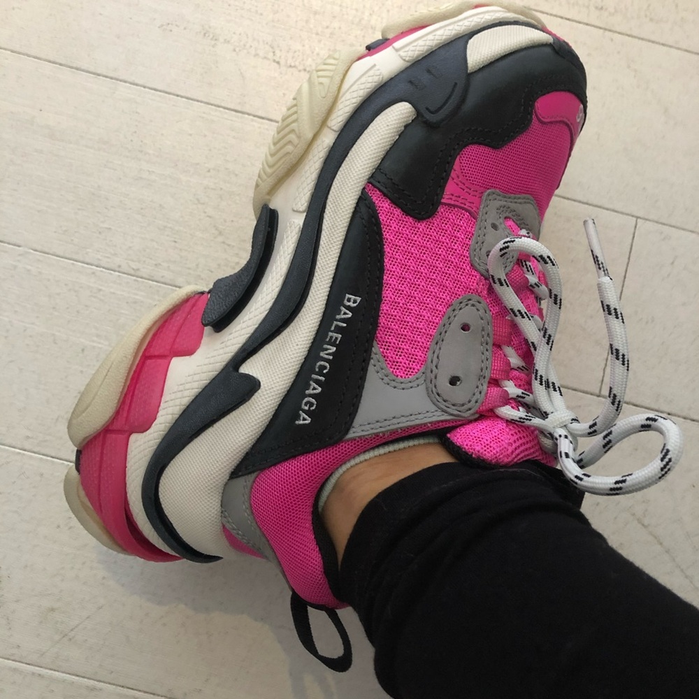 Balenciaga Women's Vibrant Pink and Black Sneakers